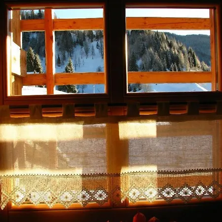 Garni Plueme Hotel 3*