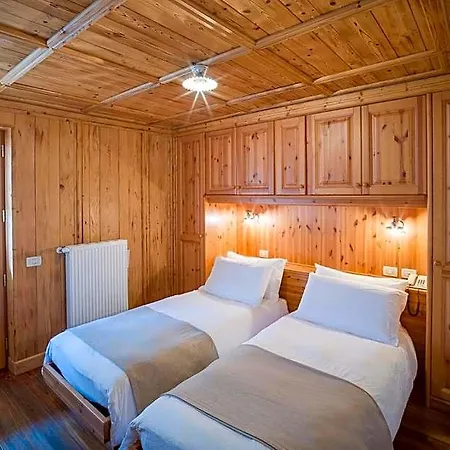 Garni Plueme Hotel